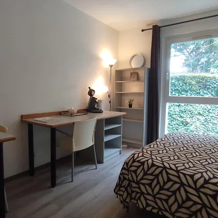 Neoresid - Du Parc Апартаменты *
